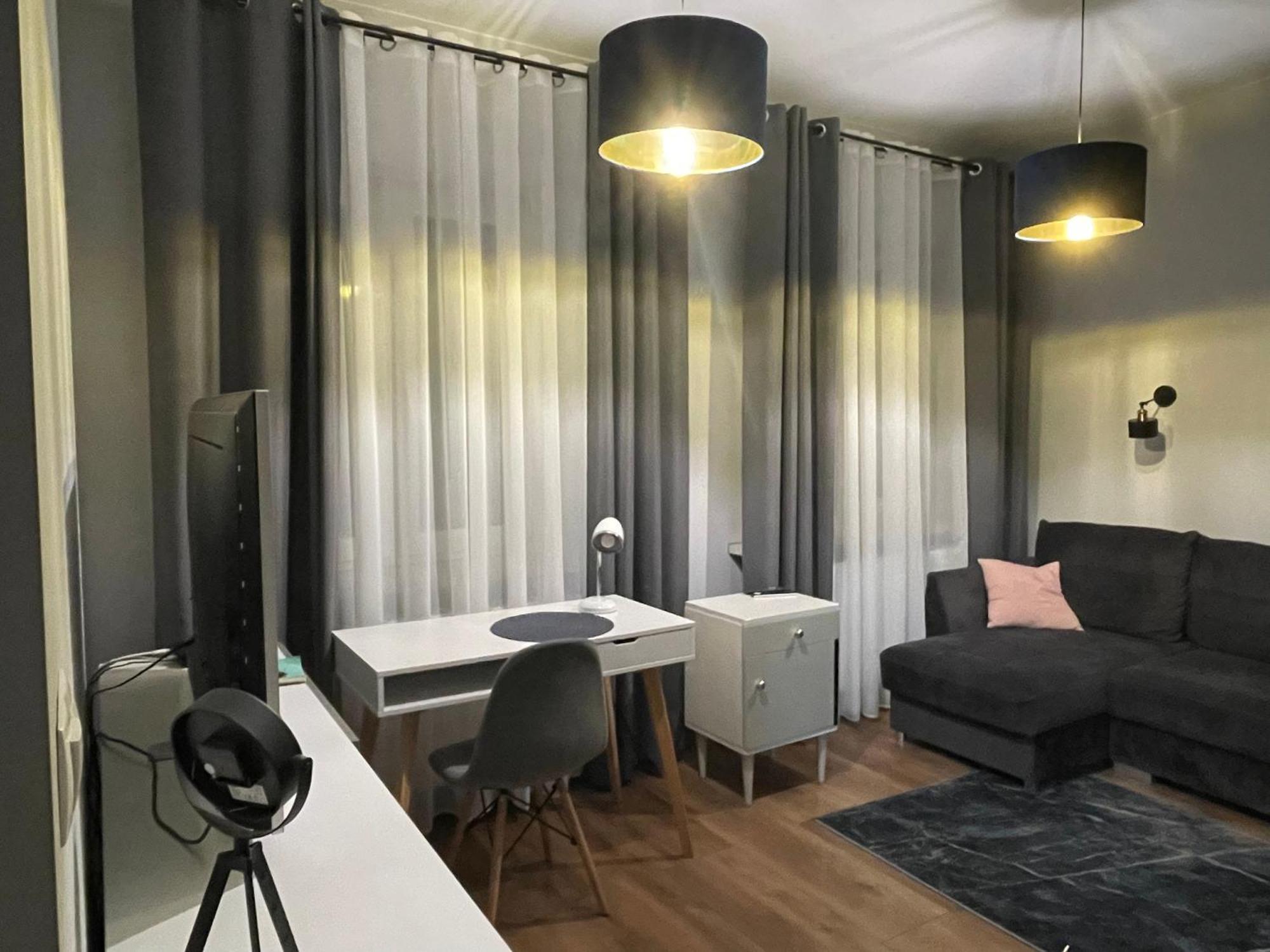 “Apartcalm - Like At Home” - Close To Subway วอร์ซอ ภายนอก รูปภาพ